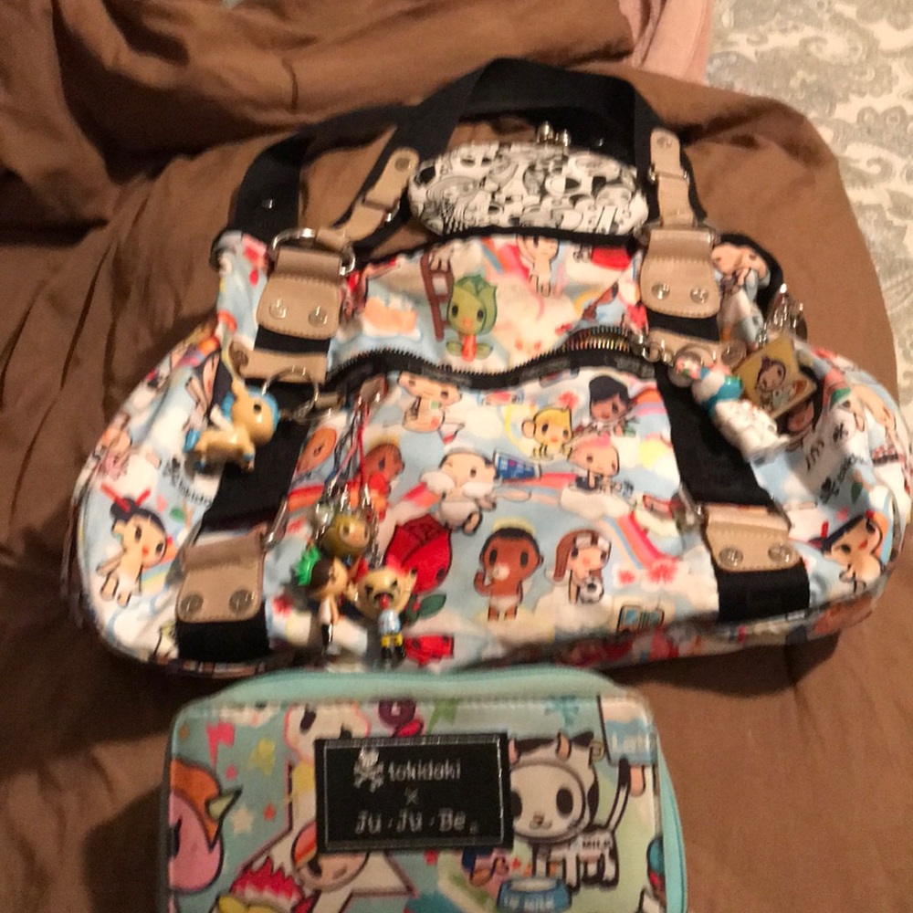 3 piece Super cute LeSportSac + EXTRA characters